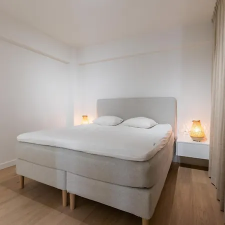 Volledig Gerenoveerd Op Toplocatie In Appartement